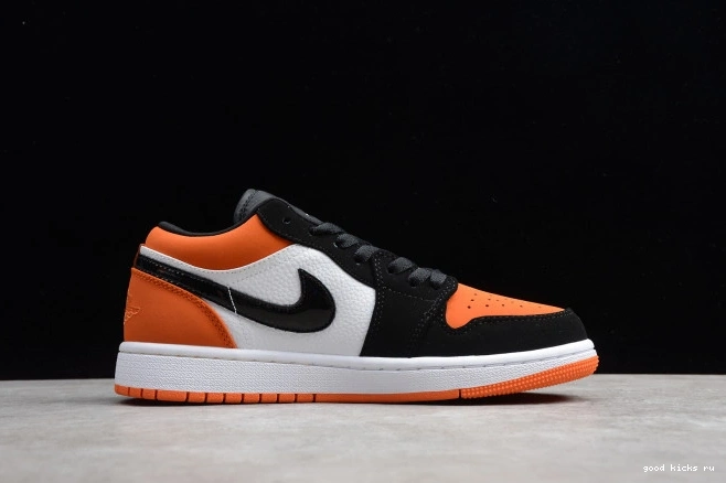 1 553558-128 Shattered Air Jordan Backboard Low 0813
